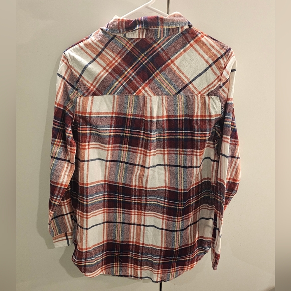 Gap Womans Small Red/White Flannel Button Down Shirt - Picture 4 of 6